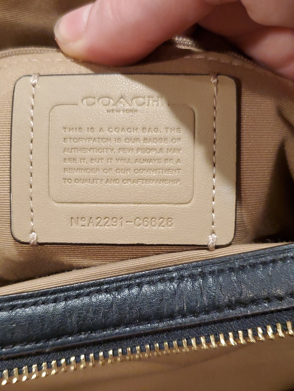 Like NEW Coach Colorblock Kristy Shoulder Bag - Picture 11 of 14
